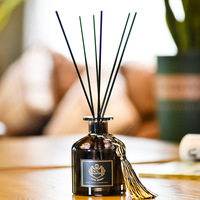 Bouteille diffuseur d'aromathérapie personnalisée, ensemble de parfum sans fumée avec couvercle et bâtonnets, ornement en verre blanc brillant pour intérieur, bouteille vide
