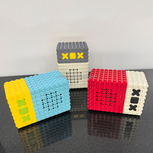 Haut-parleur Bluetooth compatible <span class=keywords><strong>Lego</strong></span>, blocs de construction DIY, mini haut-parleur portable avec surface de briques personnalisable, cadeau pour enfants, jouet STEM - Product Image 6