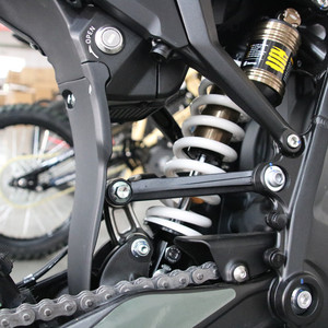 Precio Económico para Motocicleta Todoterreno MX5 Ebike 74V 55Ah Edición Negra 2025 Ultra X con Cuadro de Aluminio Completo - Product Image 2