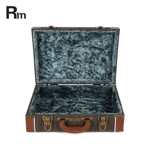 <span class=keywords><strong>Etui</strong></span> personnalisé pour pédalier de <span class=keywords><strong>guitare</strong></span> multi-effets gris <span class=keywords><strong>tweed</strong></span> vert foncé velours vert foncé <span class=keywords><strong>Etui</strong></span> distributeur personnalisé pour pédalier - Product Image 4