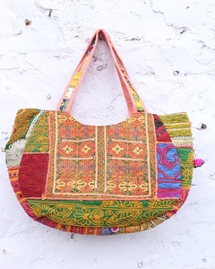 Bolso Banjara Hecho a Mano y Personalizado, Estilo Vintage, Étnico Indio, Bordado a Mano, Colorido, Excelente Precio - Product Image 4