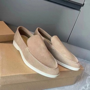 รองเท้าโลฟเฟอร์หนังกลับผู้ชาย สวมใส่สบาย พื้นสีขาวน้ำหนักเบา เหมาะสำหรับใส่เดินเล่น ขับรถ ใช้ได้ทุกวัน มีหลายสีให้เลือก - Product Image 2
