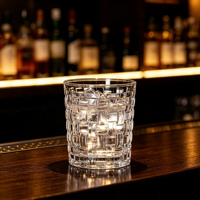Ensemble de verres à eau texturés transparents empilables pour eau, jus, café et autres boissons