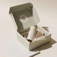 Petites boîtes d'emballage en carton ondulé noir recyclables pour chaussures et vêtements, personnalisables avec impression, pour cadeaux et artisanat