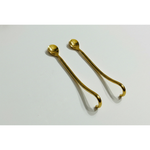 Cuillère à shilajit pour la guérison spirituelle, conçue pour des rituels de suppléments conscients, outil d'équilibre de précision - Product Image 1