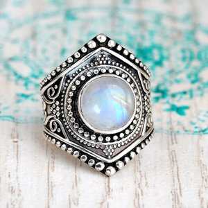 Anillo de cóctel vintage A139 de plata 925 con piedra lunar y engaste de bisel, geométrico, unisex, para uso diario, anillos finos - Product Image 1