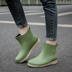 <span class=keywords><strong>Scarpe</strong></span> Antiscivolo <span class=keywords><strong>in</strong></span> PVC a Tubo Basso, <span class=keywords><strong>Scarpe</strong></span> Impermeabili da Cucina, Stivali da Pioggia Corti da Donna <span class=keywords><strong>per</strong></span> Primavera - Product Image 2