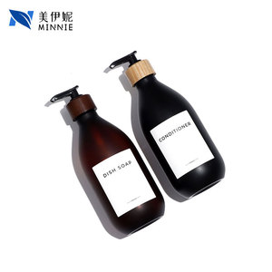 Bouteille pompe Minnie 500 ml en plastique givré pour shampoing, lotion, après-shampoing, savon à vaisselle avec bouchon en bois - Product Image 4