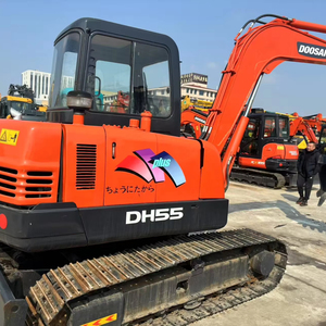 Vente en gros Pelles sur chenilles Dh55 Doosan d'occasion Corée du Sud Dh55 5.5 tonnes Pelle pelleteuse de seconde main - Product Image 1