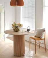 Mesa de madera sólida de estilo nórdico para sala de estar, mesa de centro de diseño, ligera, circular, pequeña, creativa para el hogar y restaurante