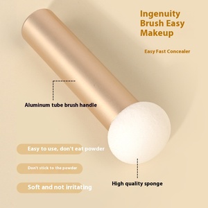 Pinceau correcteur doux et mignon pour tête d'éponge Conception de petit <span class=keywords><strong>chignon</strong></span> cuit à la vapeur pour un ajustement naturel dissimulant les cernes marques d'acné maquillage du visage - Product Image 3