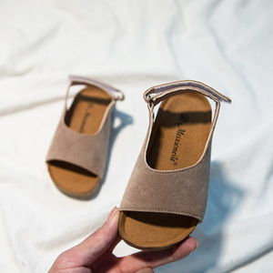 Sandales en liège pour petite fille, nouveau modèle tendance, pour l'extérieur et l'école, tous les jours, avec crochets et boucles, vente en gros, - Product Image 4
