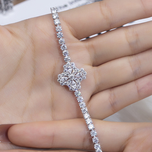 Pulsera Clásica MSB-572 de Plata 925 con Diamantes Blancos en Corte Pera y Diamantes de Laboratorio - Product Image 3