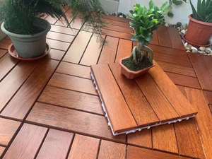 Snap On Deck Tiles Rắn <span class=keywords><strong>Merbau</strong></span> Teak Ipe Kompass Ra Cửa Gỗ Sàn Vườn Gỗ Với Cơ Sở Nhựa - Product Image 3