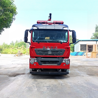 Nouveau camion de pompiers industriel HOWO pour la lutte contre les incendies, avec réservoir d'eau de 2-3 tonnes et réservoirs de mousse de 8-12 tonnes, pour la protection incendie des usines et des parcs