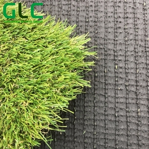 Rouleau de tapis de gazon artificiel de jardin durable haute densité et ignifuge facile à installer étanche Tapete De Gama artificiel - Product Image 3