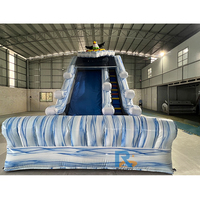 Toboggan aquatique gonflable d'été Penguin pour enfants, toboggan de parc aquatique extérieur avec piscine à jets d'eau, toboggan gonflable commercial