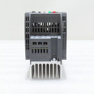 オリジナルシーメンスSINAMICS V20ベクトル制御周波数インバータ1.5KW 2.2KW 3KW 5.5KW 3AC 380-480V 6SL3210-5BE25-5UV0 - Product Image 5