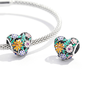Breloque en argent tibétain en forme de cœur avec fleurs en émail colorées et pierres de zircon, style vintage, bijoux unisexes, cadeau - Product Image 3