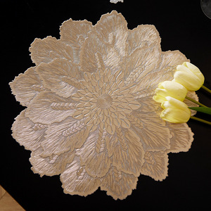 Nordic Minimalist Injection Molded PVC <b>Placemat</b> Gold And Silver Round Waterproof Heat Insulation Mat <b>For</b> <b>Table</b> Decor - Product Image 3