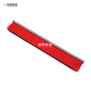 2024 Bande d'étanchéité <span class=keywords><strong>de</strong></span> <span class=keywords><strong>porte</strong></span> <span class=keywords><strong>de</strong></span> sauna Brosse d'étanchéité <span class=keywords><strong>de</strong></span> <span class=keywords><strong>porte</strong></span> automatique <span class=keywords><strong>de</strong></span> haute qualité Bandes d'étanchéité inférieures en caoutchouc - Product Image 2