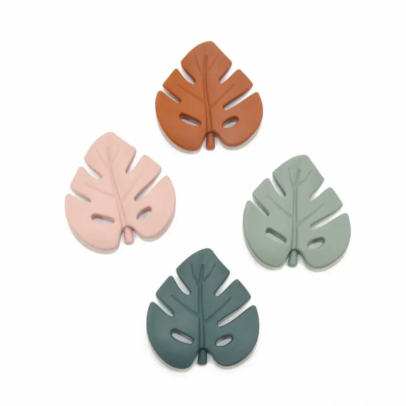 New Leaf Shape Food Grade Silicone Baby Teether Bpa Free Soft Silicon Smoothing Teething Toys Wholesale Newborn Food Teethers