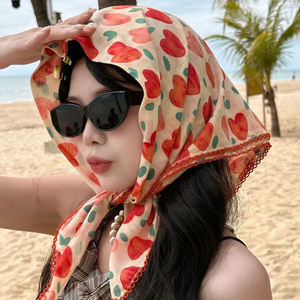 Nouveaux designs, foulard carré en viscose douce à motif floral, bandanas imprimés floraux frais et élégants, foulard pour cheveux pour femmes - Product Image 1