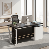Bureau d'écriture moderne pour cadre dirigeant avec tiroirs, panneau en bois extensible, mobilier de bureau simple et contemporain, bureau informatique