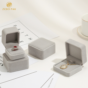 Zebo Sang Trọng Bán Buôn Hộp Đồ Trang Sức Nhựa Vòng Mặt Dây Chuyền Vòng Cổ Bông Tai Hộp Đồ Trang Sức Cho Đồ Trang Sức Bao Bì - Product Image 5