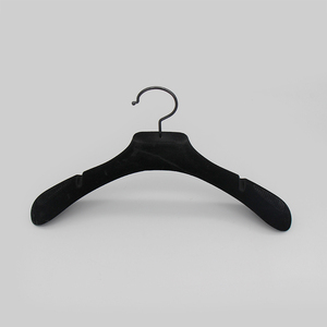 Bán Buôn Tiêm Đúc Chống Trượt Tủ Quần Áo Móc Không Gian Tiết Kiệm Nhựa Móc Áo Kim Loại Móc Biểu Tượng Tùy Chỉnh Tủ Quần Áo Lưu Trữ Rộng - Product Image 1