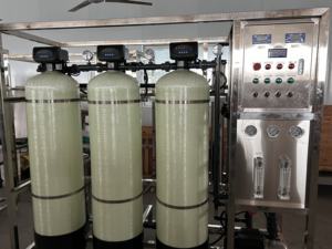 1000lph Sistema de tratamiento de agua Sistema de agua pura 99% Desalinización para tratamiento de agua de <span class=keywords><strong>laboratorio</strong></span> clínico - Product Image 5