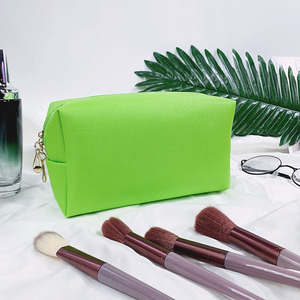 Stilvolle PU-Kosmetiktasche Tragbare Braut-Clutch Modische Kosmetiktasche - Product Image 6