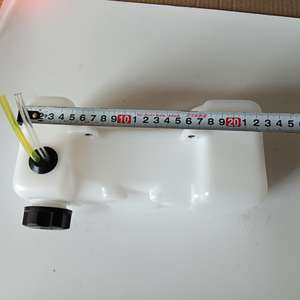 Um Hoge Kwaliteit Kleine 2-takt Motor Grastrimmer 139 Bosmaaier Onderdelen Brandstoftank - Product Image 5