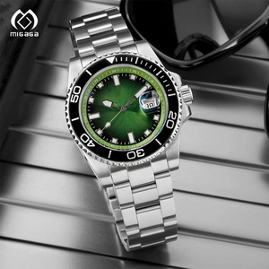 Montre-bracelet avec logo personnalisé, montres de plongée vertes avec calendrier, montre verte luminescente en saphir, montre automatique pour homme - Product Image 3