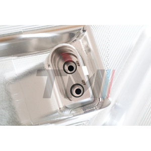 <span class=keywords><strong>TM</strong></span>パフォーマンスCNC高温クーラントリザーバータンク BMW F90 M5 M8用 シルバーアルミニウム強化冷却システムアップグレード - Product Image 6