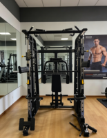 Machine Smith multifonctionnelle en acier inoxydable pour usage domestique – Entraînement complet pour squats, fitness, exercices de musculation (poitrine, jambes, corps entier)