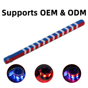 Brazalete de Seguridad LED Recargable con Luz Intermitente Roja y Azul, Protección con 3030 LED RGB, 6+ Horas de Duración, para Patrullaje de Seguridad en Exteriores - Product Image 4