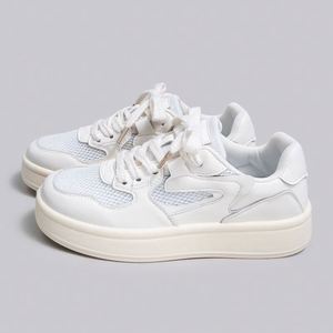 Zapatillas de malla blancas de moda para mujer, ligeras y transpirables con suela gruesa elevada, elegantes para el día a día. - Product Image 4