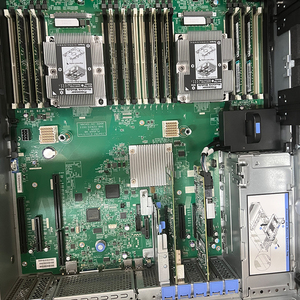 D ell R750XS 2U Servidor 2X4310 CPU Sin <span class=keywords><strong>RAM</strong></span> 8x4T SAS H755 2x1100W Dell Servidor usado R750XS - Product Image 3