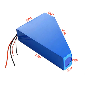 แบตเตอรี่กระเป๋าทรงสามเหลี่ยม30Ah 52V พร้อม <span class=keywords><strong>BMS</strong></span> กันน้ำ IP65สำหรับการจัดส่งอาหารเชิงพาณิชย์ในวันฝนตก5C ปล่อย - Product Image 2