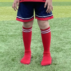Chaussettes de football pour garçons, chaussettes de sport professionnelles antidérapantes, chaussettes épaisses à fond en tissu éponge, chaussettes de course en plein air, de basket-ball et de football ETM011 - Product Image 4
