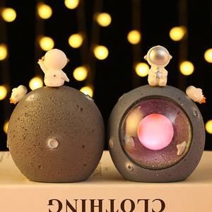 Astronaut Theme Decorative <b>Lamp</b> Led Light Resin Material For Home Living Room Gift - Product Image 3