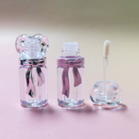 Emballage cosmétique, nouveau design mignon en forme de cœur, design nœud papillon, matériau AS PETG, tube pour gloss à lèvres, gloss à lèvres pour le maquillage
