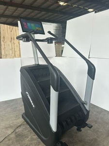 Appareil d'exercice commercial électrique pour la gym, simulateur d'escalade vertical réglable, Stepmill - Product Image 5