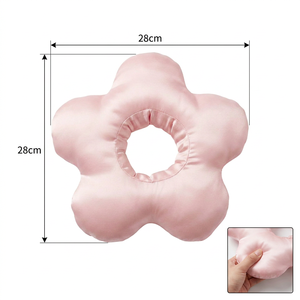Oreiller en forme de fleur pour dormeurs latéraux, en satin, soulagement de la douleur à l'oreille, oreiller donut avec trou pour HNH et logo personnalisé - Product Image 4