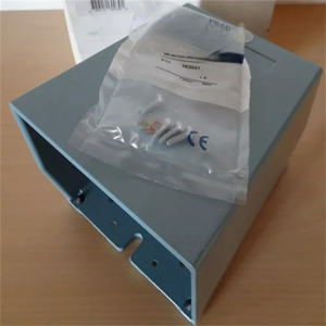 NLS neuf et original XPE Z901 couvercle de protection + vis auto-formant V12 183041x4 TELEMECHANICAL - Product Image 2