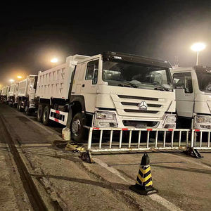 HOWO รถดัมพ์12ล้อ8x4 <span class=keywords><strong>32</strong></span> <span class=keywords><strong>CBM</strong></span> 30ลูกบาศก์เมตรรถบรรทุก400HP 371HP - Product Image 5