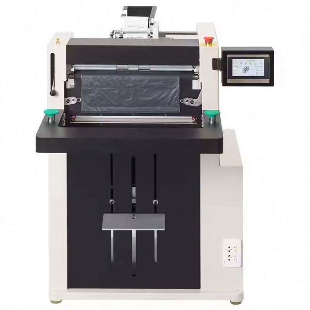 New Arrival Automatic Bagging Packing Packaging Machine for Auto Express Mailing Bags E-commerce Pe Mailer Bags
