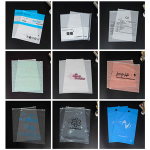 Logo personnalisé PVC/CPE/PP sac pochettes en plastique givré fermeture éclair vêtements sac d'emballage de vêtements - Product Image 3