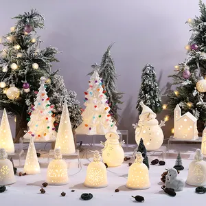 เครื่องประดับตุ๊กตาหิมะทำจากเซรามิกไฟ LED ของขวัญตกแต่งคริสต์มาสของตกแต่งบ้าน